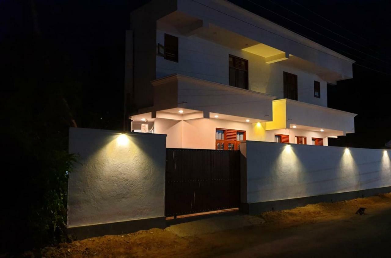 Guesthouse Bodensee Hikkaduwa Exterior foto